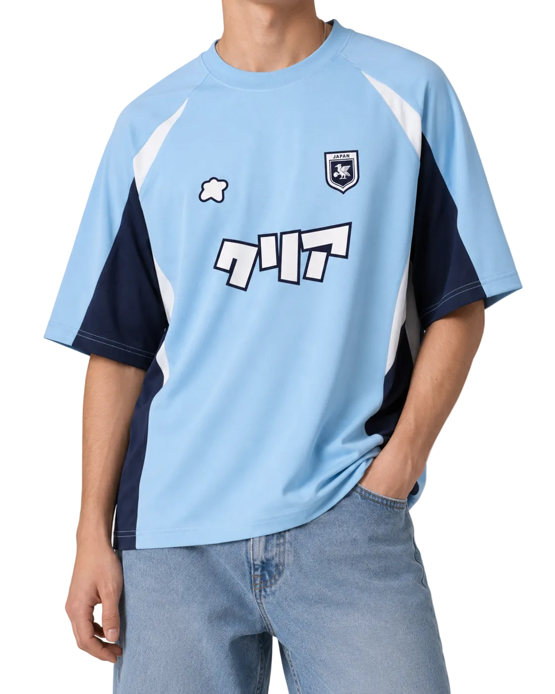 Maillot Japon bleu ciel style football streetwear CLRE avec détails bleu marine et blancs vue de face